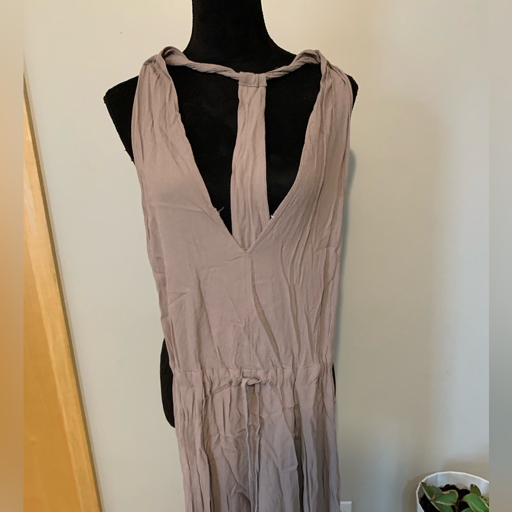 Sleeveless V-Neck Jumpsuit in Taupe